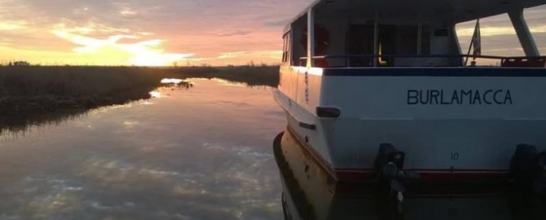 Apericena in battello e visita di Massaciuccoli Romana