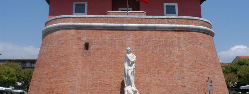 Biciclettata tra le ville di Roma Imperiale a Forte dei Marmi